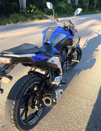 YAMAHA FZ25 FAZER ABS 